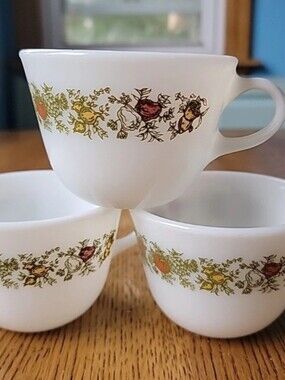 Vintage Pyrex Milk Glass Coffee Mug Cups Spice Of Life Vegetable Garden Set of 3